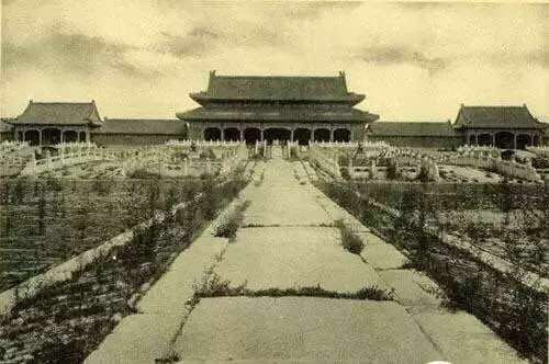                          1900年