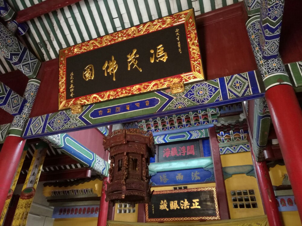 东禅寺,建于唐永徽五年(654年),后改称五祖寺,位于湖北省黄梅县东12