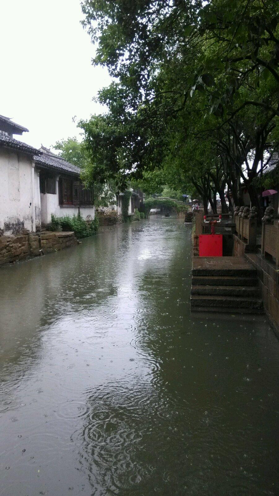 骑观世界——烟雨蒙蒙戏江南