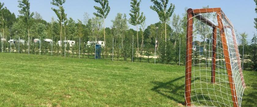 法瓦罗威尼托旅游攻略