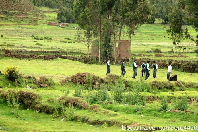 南美大冒险(徒步亚马逊、参观贫民窟、品尝奇